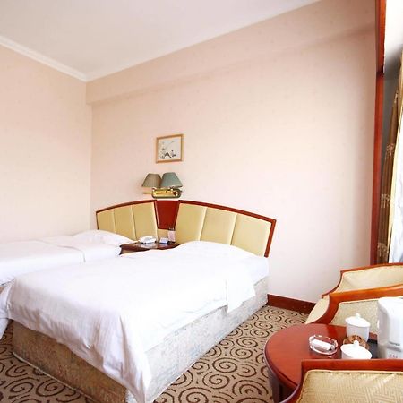 Hampton By Hilton Dalian Zhongshan מראה חיצוני תמונה