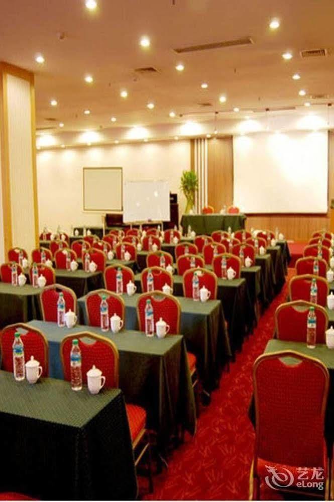 Hampton By Hilton Dalian Zhongshan מראה חיצוני תמונה