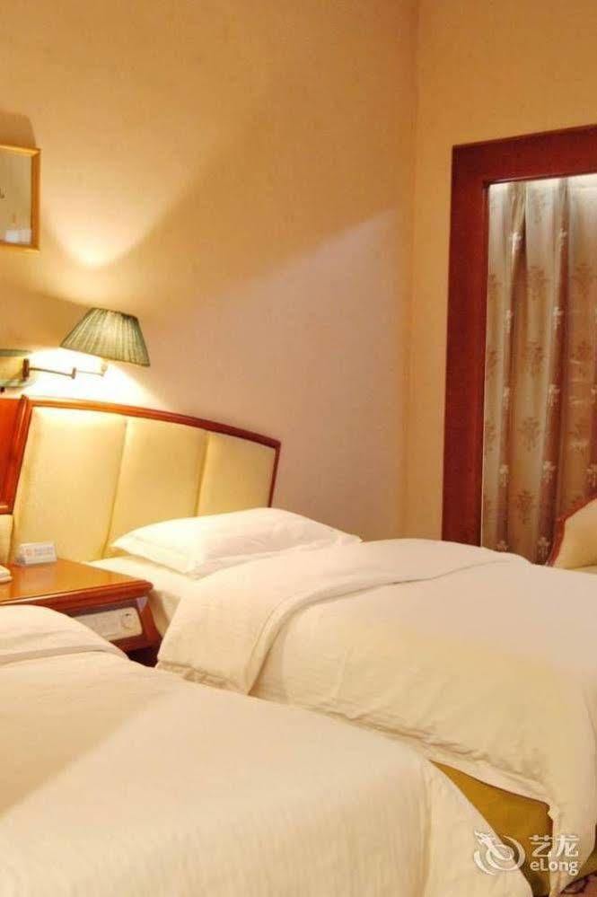 Hampton By Hilton Dalian Zhongshan מראה חיצוני תמונה